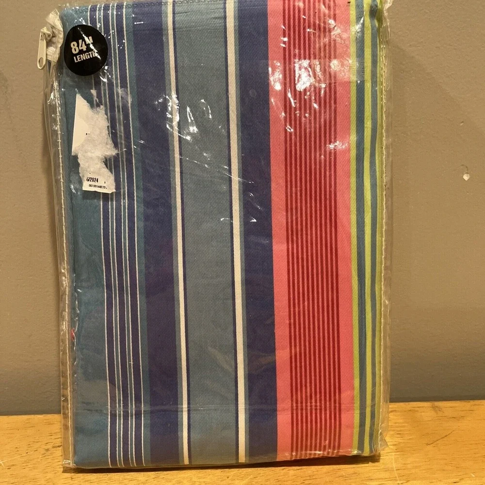 Wamsutta Candy Stripe Vtg Curtain Panel‎ 41x84